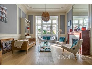 Vente appartement 6 pièces 165 m² Marseille 6 (13006)