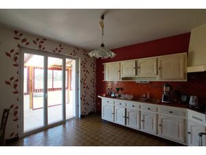 Vente maison 6 pièces 150 m² à Fontaine-lès-Luxeuil (70800)  185 000 €