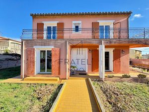 Vente maison 6 pièces 126 m² à Milhaud (30540)  299 900 €