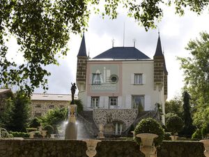 Château à rafraichir à Le puy-en-velay