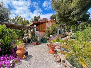 CARROS - MAISON À VENDRE - 80 m2 habitable + Terrain constructible de + de 2000 m2