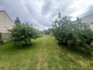 Terrain 0 pièces 420 m² à vendre / acheter pringy 77310 ? | ERA Immobilier