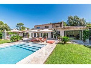 Roquefort-Les-Pins - Au calme - A pied des commerces