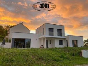 Maison de luxe de 4 chambres en vente à Villiers-sur-Morin  Île-de-France