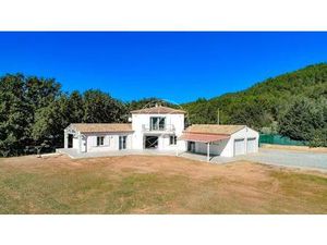 A Vendre Les Arcs - Villa Récente Avec Vue Sur Terrain Plat De 7519 M2