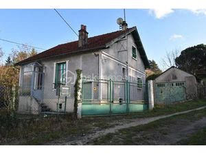 Maison ancienne de 66 m² à Saint-Arnoult-En-Yvelines