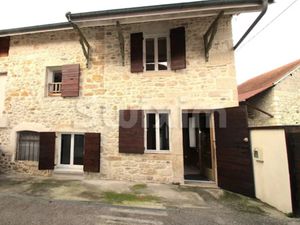 Vente maison 5 pièces 127 m² à Virieu-le-Grand (01510)  235 000 €