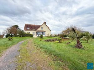 Vente maison 7 pièces 170 m² à Courvaudon (14260)  262 500 €