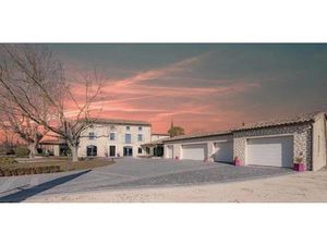 Mas Renove L'isle-Sur-La-Sorgue Grand Garage