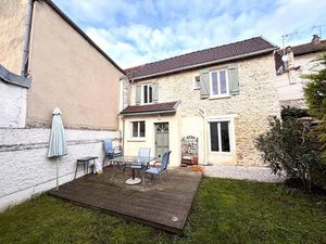 Maison 4 pièces 70 m2  prête à vivre !