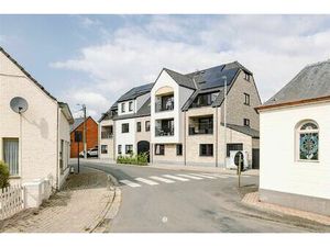 Appartement te koop in Vrasene met 3 slaapkamers