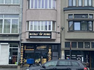 Commercieel te koop in Merksem met 2 slaapkamers