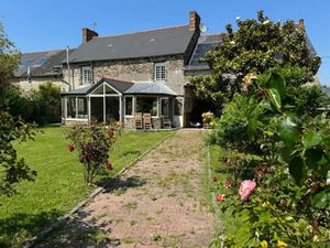 Vente maison 5 pièces 150 m² à La Fresnais (35111)  365 750 €