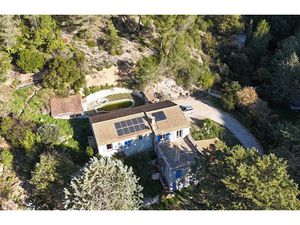 Vente maison 6 pièces 153 m² à Cuges-les-Pins (13780)  490 000 €