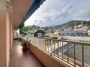 Roquebrune Cap Martin Centre ville - 3 pièces 62.18 m2 et balcon de 12m² - cave de 6m²