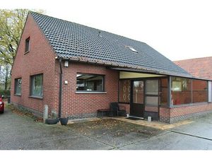 Huis te huur in Loenhout met 3 slaapkamers