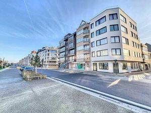 Immeuble d'angle multifonctionnel et totalement rénové situ…