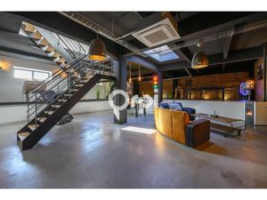 Vente loft 4 pièces 285 m² à Hazebrouck (59190)  429 000 €