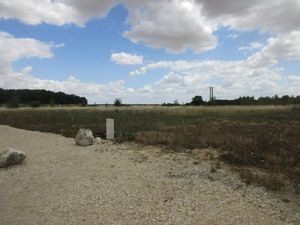 Vente terrain 670 m² à Saint-Florent-sur-Cher (18400)  34 000 €