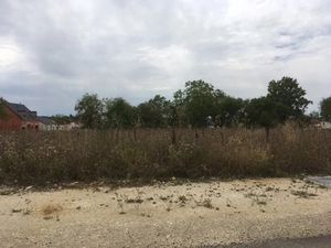 Vente terrain 430 m² à Bourges (18000)  49 000 €