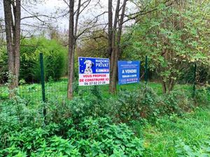 Vente terrain 392 m² à Benon (17170)  58 000 €