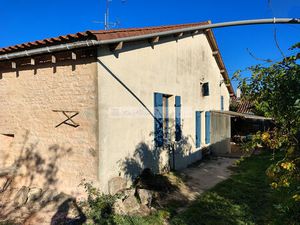 Maison Mansle 6 kms 140 m2