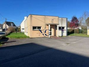 Vente Bureaux et commerces à Pontivy Centre Ville (56300) : à vendre / 115m² Pontivy Centr