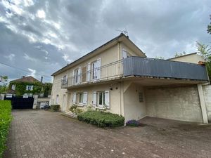 Location appartement 2 pièces 57 m² à La Varenne Saint Hilaire (94210)  1 450 €