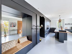 Maison familiale  proche de toutes les commodités.