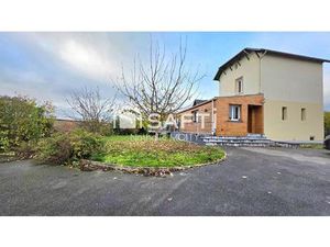 Vente maison 7 pièces 180 m² Saint-Quentin (02100)