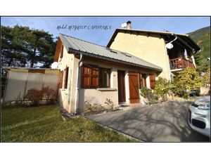 Maison à vendre SAINT CREPIN 4 pièce(s) 73m2 245 000€