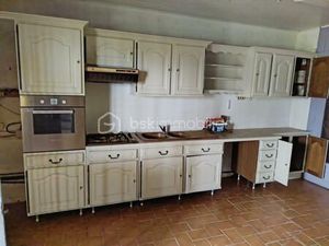 Maison ancienne de 93 m² à Liomer