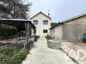 Vente maison 7 pièces 105 m² à Ris-Orangis (91130)  319 000 €