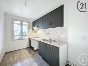 Location Appartement 3 pièces 69m² MELUN 77000