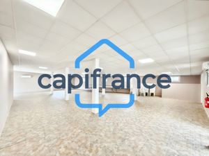 Local professionnel à louer LA RIVIERE 1 pièce(s) 201m2 2 700€/mois HT/HC