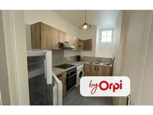 Location appartement  43 m² T-2 à Mende  566 €