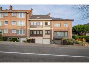 Appartement rez-de-chaussée avec jardin et garage