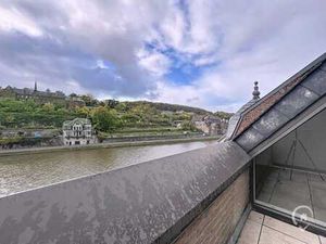 Appartement vue sur Meuse et Croisette à louer à Dinant