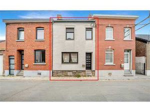 Charmante maison avec jardin - Rue calme  proche de tout !