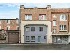 Appartement 3 chambres près du terminal du tram Herstal