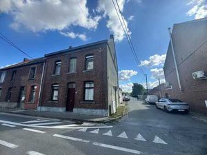 Maison 3 façades avec passage carrossable arrière - 4 cha...