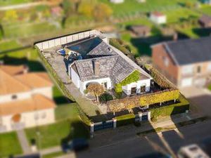 RUIME EN RUSTIG GELEGEN BUNGALOW MET 4 SLKS EN ZWEMBAD OP...