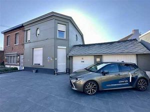 Maison 3 chambres + 2 garages