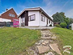 BUNGALOW - 2CH - BUREAU - GARAGES - PARKING