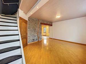 Maison à louer  2 chambres  située au cœur de Neufchâteau.