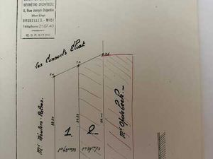 Terrain constructible rare dans quartier résidentiel