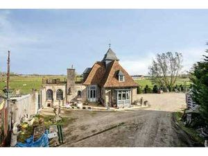 Propriété de rêve avec caractère et opportunités inédites pr