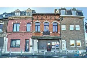 IMM. MIXTE - RDC COMMERCIAL - 1 APPART EN DUPLEX OU COLLOC