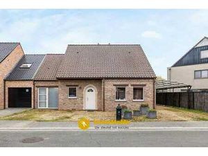 HUIS MET BUREAURUIMTE TE KOOP IN LOKEREN