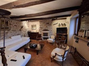 TERRES ET PIERRES EN PERIGORD